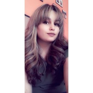 Meet your Posher, Alejandra